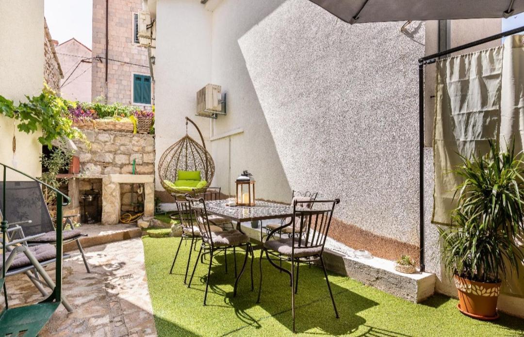 Villa Angie Old Town With Jacuzzi Split Exteriér fotografie
